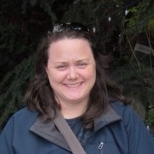 Elizabeth C's avatar